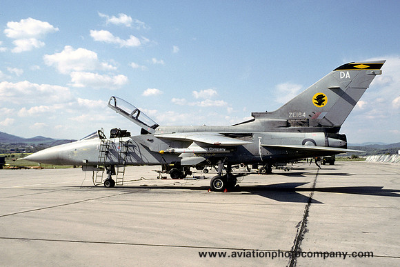 RAF 11 Squadron Panavia Tornado F.3 ZE164/DA (2001)