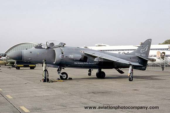 Royal Navy 899 Squadron BAE Sea Harrier F/A.2 ZE696 at Duxford (2001)