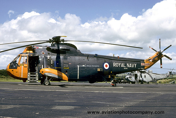 Royal Navy/DERA Westland Sea King AEW.7 XZ570 (2001)