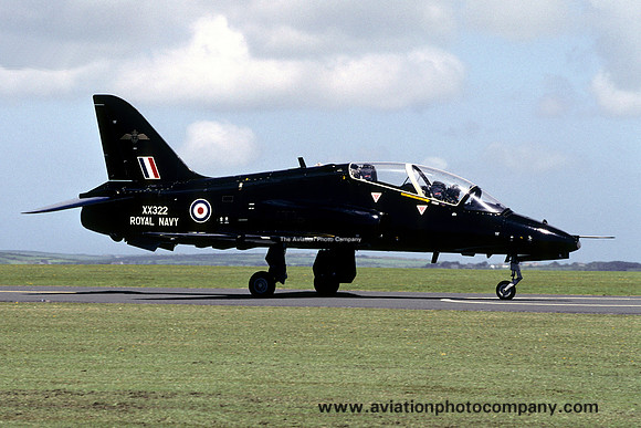 Royal Navy FRADU Hawker Siddeley Hawk T.1A XX322 (2001)