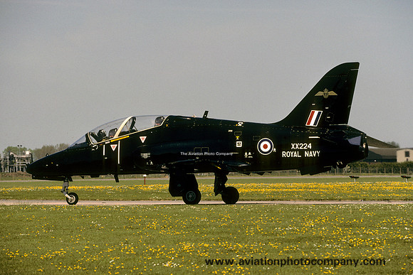 Royal Navy FRADU Hawker Siddeley Hawk T.1 XX224 (2001)