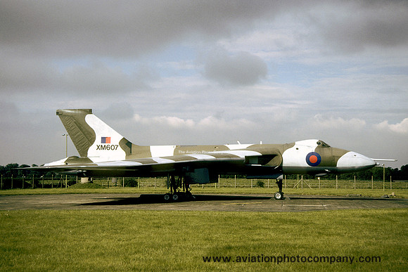 RAF Avro Vulcan B.2 XM607 displayed at RAF Waddington (2001)