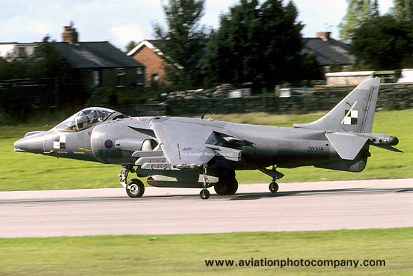 BAE Harrier GR.7 ZD318 at Warton (2001)