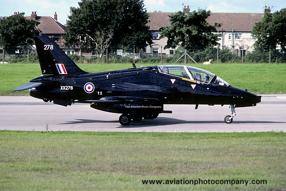 BAE Hawker Siddeley Hawk T.1 XX278 at Warton (2001)