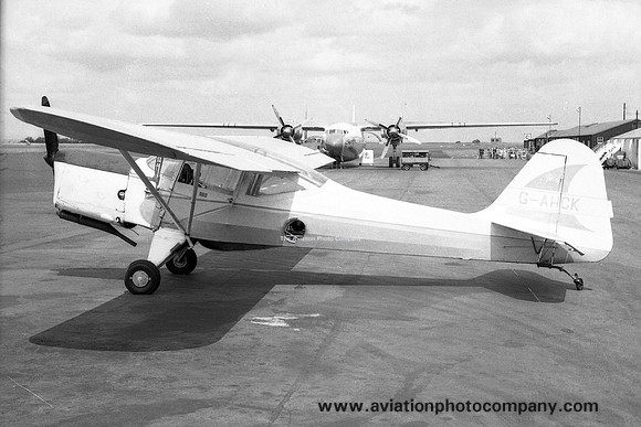 Auster J/1N Alpha G-AHCK at Newcastle Woolsington