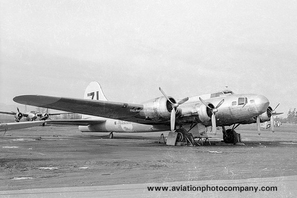 Boeing B-17G Flying Fortress N5233V (1967)