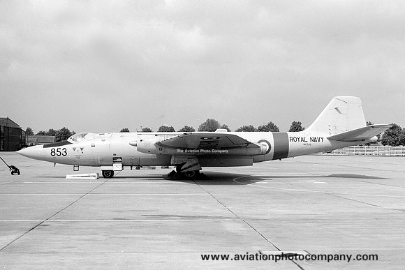 Royal Navy FRADU English Electric Canberra T.22 WH780/853 (1978)