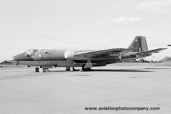 RAF English Electric Canberra B.15 WH968 (1976)