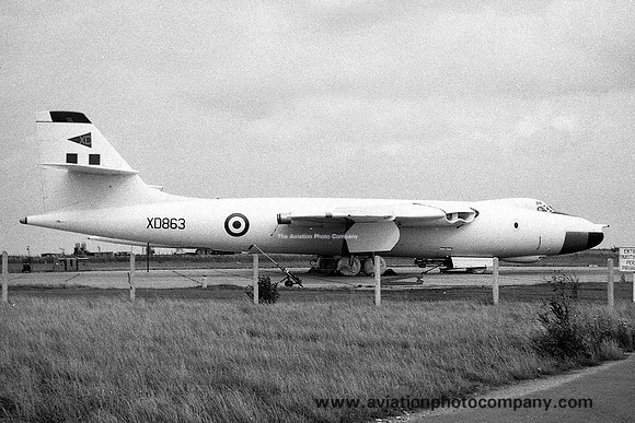 RAF 90 Squadron Vickers Valiant B(K).1 XD863 (1957)