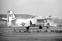 US Navy VS-33 Grumman S-2E Tracker 152829/NT-105 (1971)