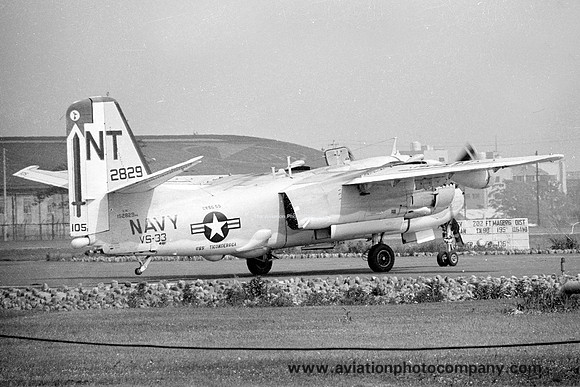 US Navy VS-33 Grumman S-2E Tracker 152829/NT-105 (1971)