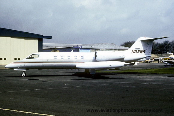 Learjet 35A N33WB (1991)