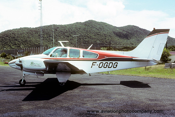Air Foyal Beech 95-B55 Baron F-OGDG (1979)