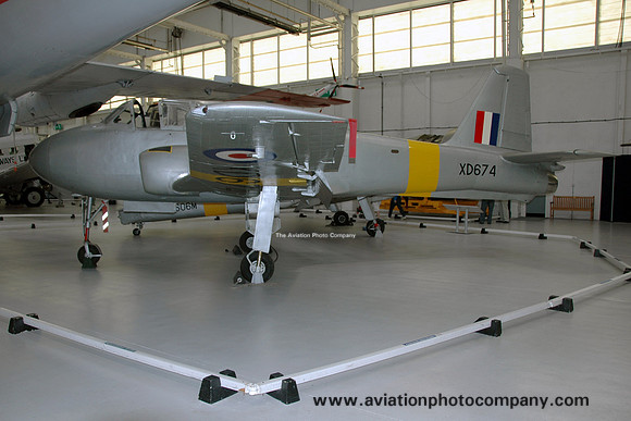 RAF Percival Provost T.1 XD674 displayed at Cosford (2012)
