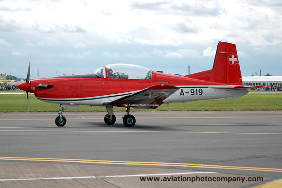 Swiss Air Force Pilatus PC-7 A-919 at RIAT Fairford (2009)