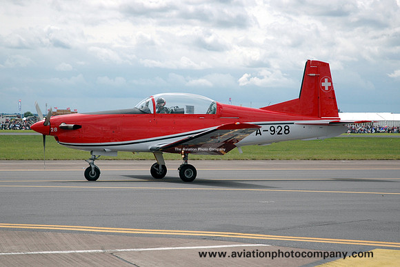 Swiss Air Force Pilatus PC-7 A-928 at RIAT Fairford (2009)