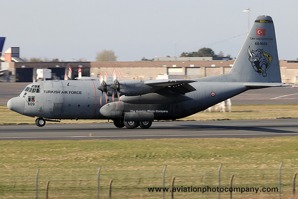 Turkish Air Force 222 Filo Lockheed C-130E Hercules 68-1609 at Prestwick (2025)