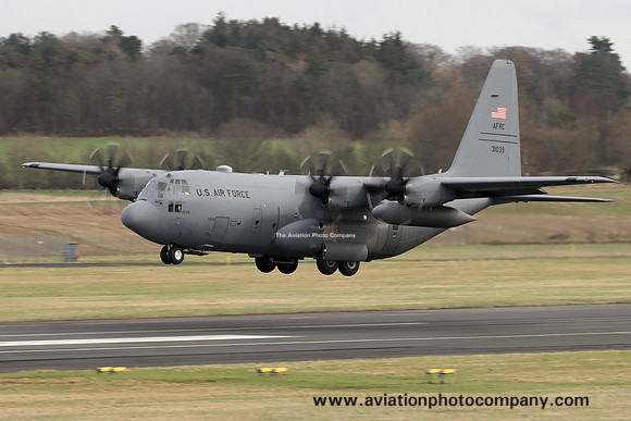 USAF AFRC Lockheed C-130H Hercules 93-1039 at Prestwick (2025)