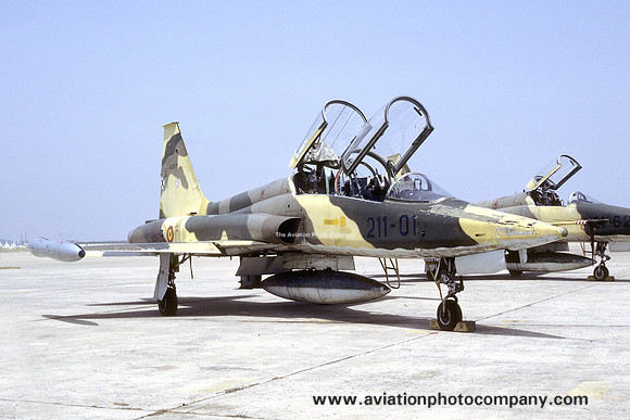 Spanish Air Force Esc 211 Northrop F-5B Freedom Fighter AE.9-01/211-01 (1987)