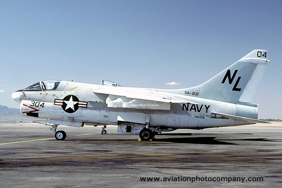 US Navy VA-22 LTV A-7E Corsair 158009/NL-304 (1980)