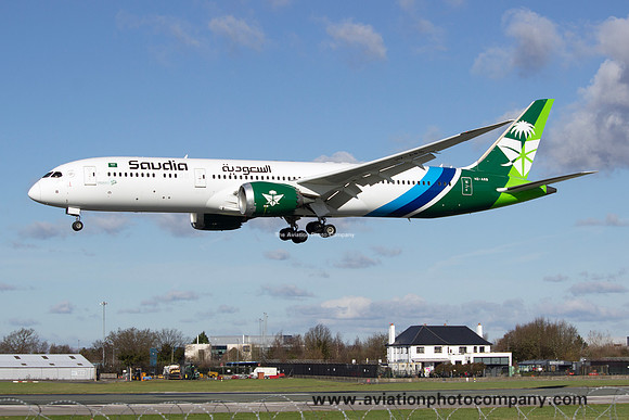 Saudia Boeing 787-9 HZ-ARB at Manchester (2025)