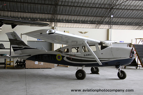 Ecuadorian Army Cessna T206H AEE-170 (2014)