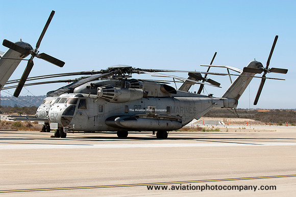 USMC HMH-462 Sikorsky CH-53E 164362/YF-27 at the MCAS Miramar Airshow (2014)