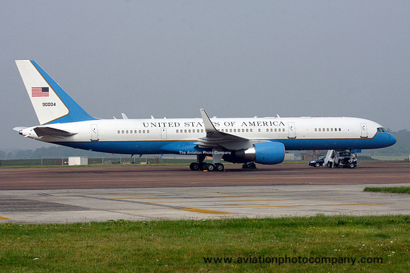 USAF 89 AW Boeing C-32A 99-0004 at RAF Fairford (2014)