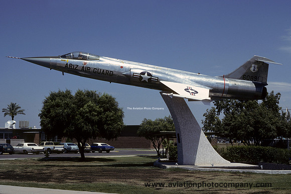 USAF Arizona ANG Lockheed F-104G Starfighter 56-0891 displayed in Phoenix (1984)