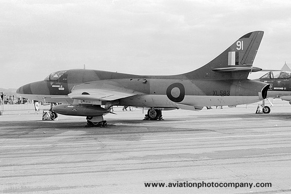 RAF TWU Hawker Hunter T.7 XL583/91 (1976)