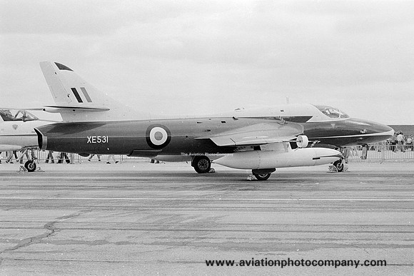 Royal Aircraft Establishment Hawker Hunter T.12 XE531 (1976)