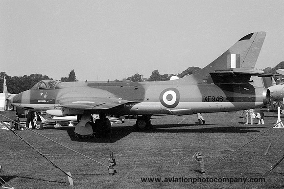 RAF 71 MU Hawker Hunter F.4 XF946 (1975)