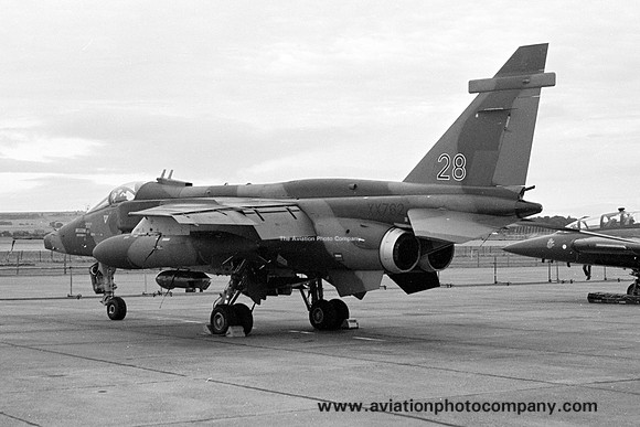 RAF 226 OCU Sepecat Jaguar GR.1 XX762/28 (1976)