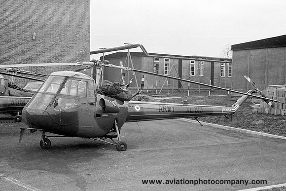 Army Air Corps Saro Skeeter AOP.12 XL813 (1971)
