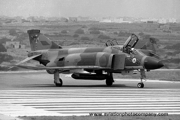 RAF 111 Squadron McDonnell F-4M Phantom FGR.2 XV476/B at RAF Luqa (1976)