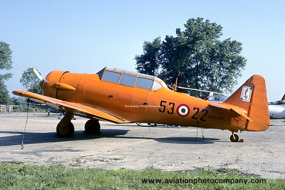 Italian Air Force North American T-6G-NH Texan MM53802/53-22 (1987)