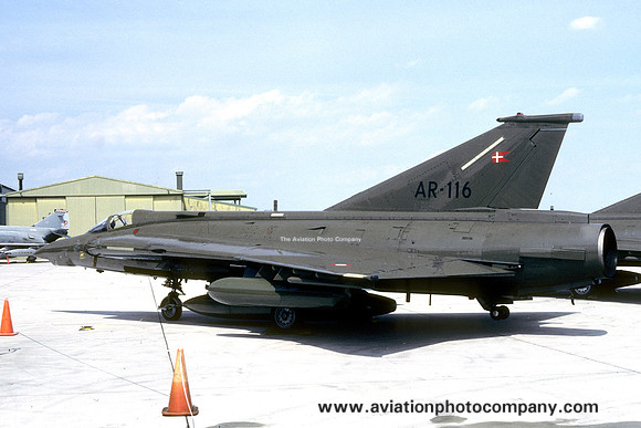 Danish Air Force Esk 729 SAAB RF-35 Draken AR-116 (1987)
