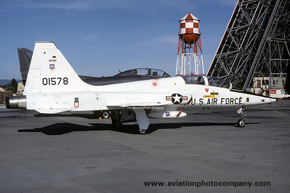 USAF Northrop T-38A Talon 70-1578 at Moffett Field (1981)