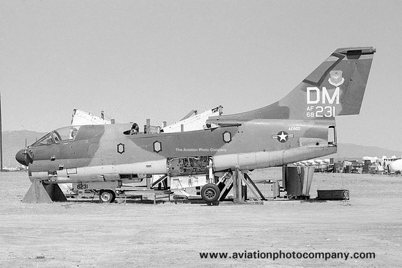 USAF 355 TFW LTV A-7D Corsair 68-8231/DM at MASDC Davis Monthan (1979)
