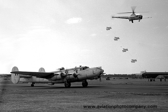 RAF 228 Squadron Avro Shackleton MR.2 WR956/L-L at Farnborough