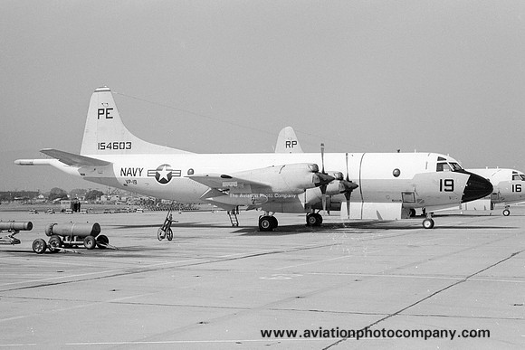 US Navy VP-19 Lockheed P-3B Orion 154603/PE-19 (1969)