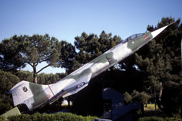 Italian Air Force Lockheed F-104G Starfighter MM6521 displayed at Pratica di Mare (2004)