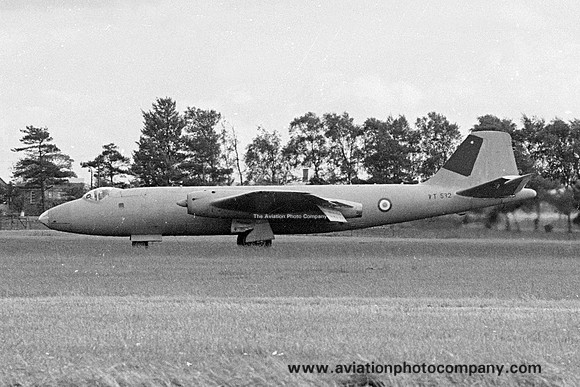 RAF English Electric Canberra PR.7 WT512