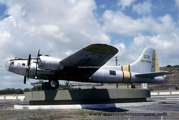 Brazilian Air Force Boeing B-17G 5402 displayed at Recife (2004)