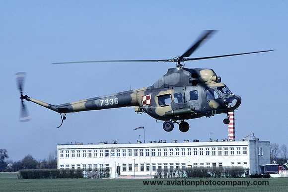 Polish Air Force 56 PSB Mil Mi-2 7336 (2003)