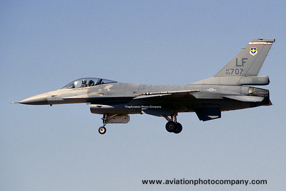 USAF 56 FW 21 FS General Dynamics F-16A 93-0707/LF (2000)