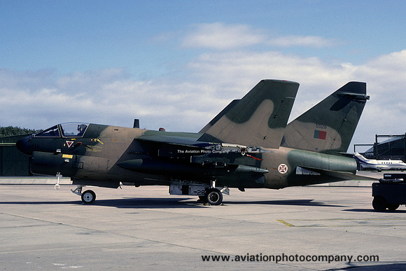 Portuguese Air Force Esc 302 LTV A-7P 5528 (1986)