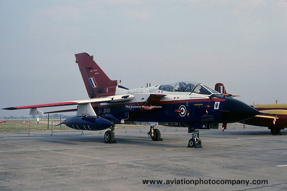 RAE Bedford Panavia Tornado GR.1 ZA326 (1989)