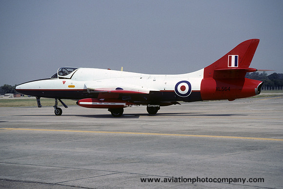 ETPS Hawker Hunter T.7 XL564 (1989)