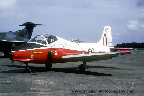 RAF 6 FTS Hunting Jet Provost T.5 XW368/L (1989)